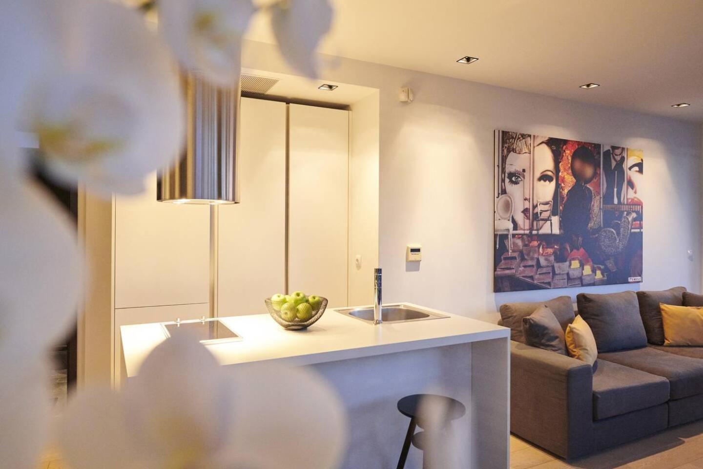 Ma Maison Downtown Loft: Acropolis-Adjacent with High-Speed Internet Athens Exterior photo
