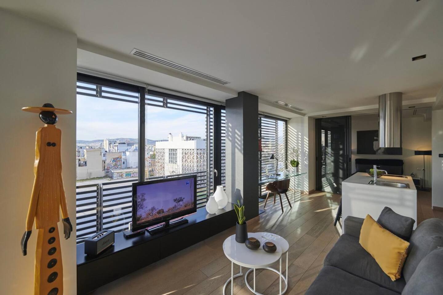 Ma Maison Downtown Loft: Acropolis-Adjacent with High-Speed Internet Athens Exterior photo
